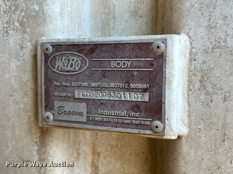 image for item DL0456 2014 Autocar ACX refuse truck