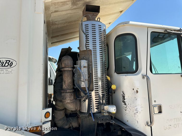 image for item DL0456 2014 Autocar ACX refuse truck