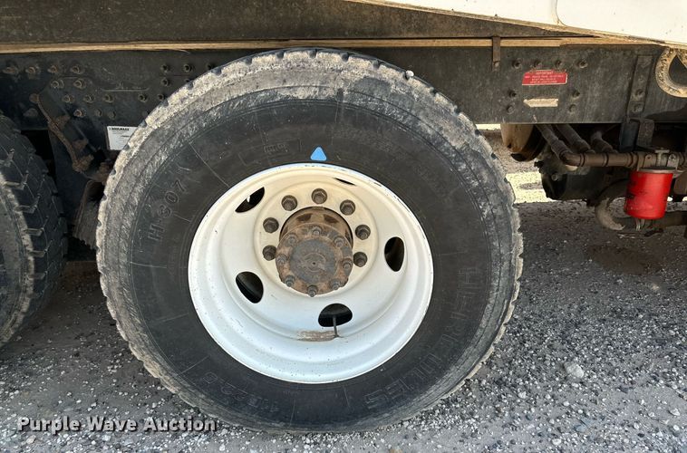 image for item DL0456 2014 Autocar ACX refuse truck