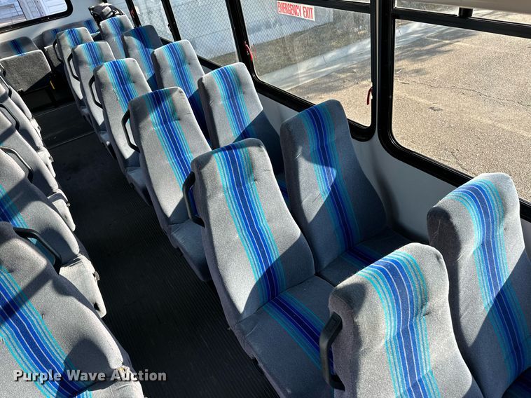 image for item DL0463 2011 Glaval F550 shuttle bus