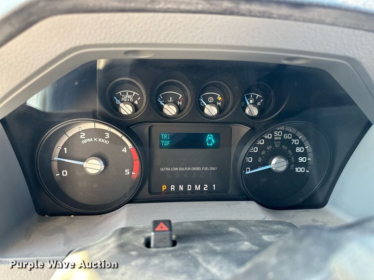 image for item DL0463 2011 Glaval F550 shuttle bus