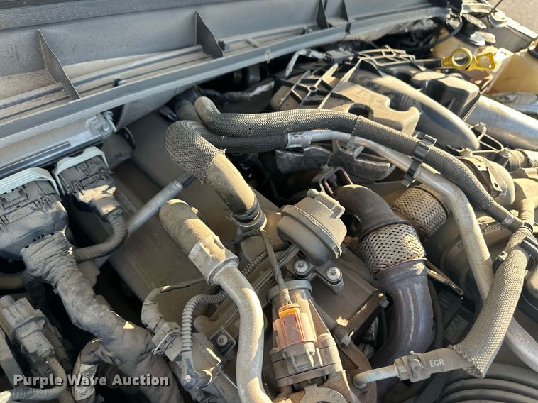 image for item DL0463 2011 Glaval F550 shuttle bus