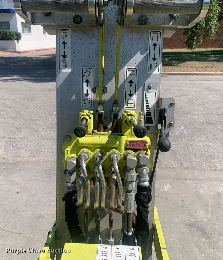 image for item DM1805 2022 Donkey Forklifts Burro B13-3K forklift