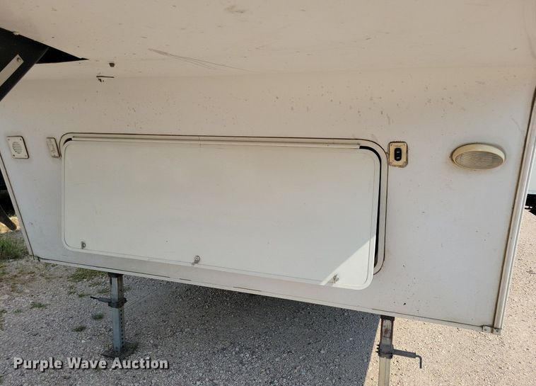 image for item DN3521 2014 Keystone Cougar X-Lite camper