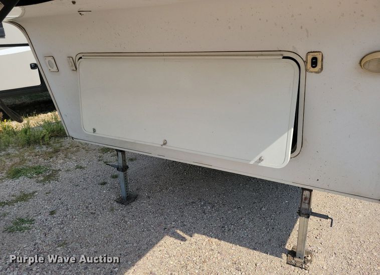 image for item DN3521 2014 Keystone Cougar X-Lite camper