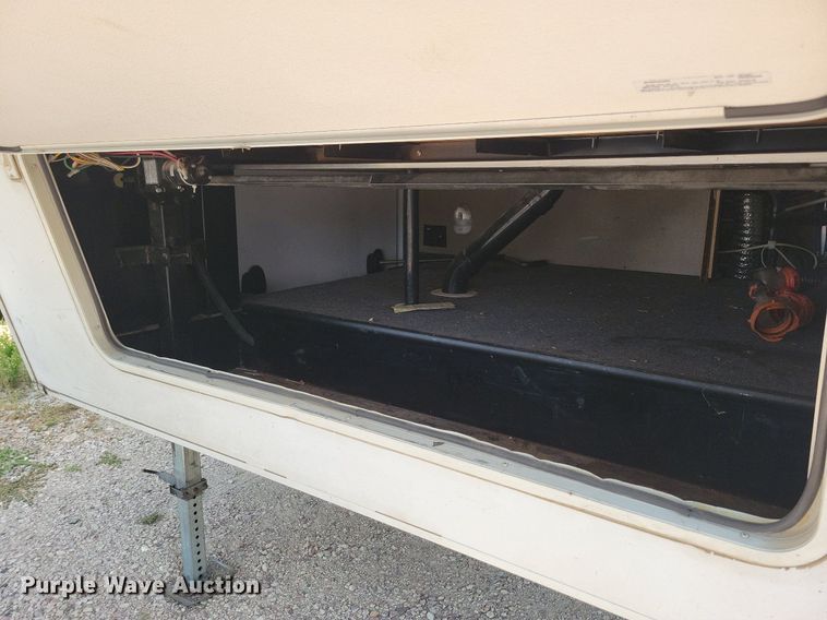 image for item DN3521 2014 Keystone Cougar X-Lite camper