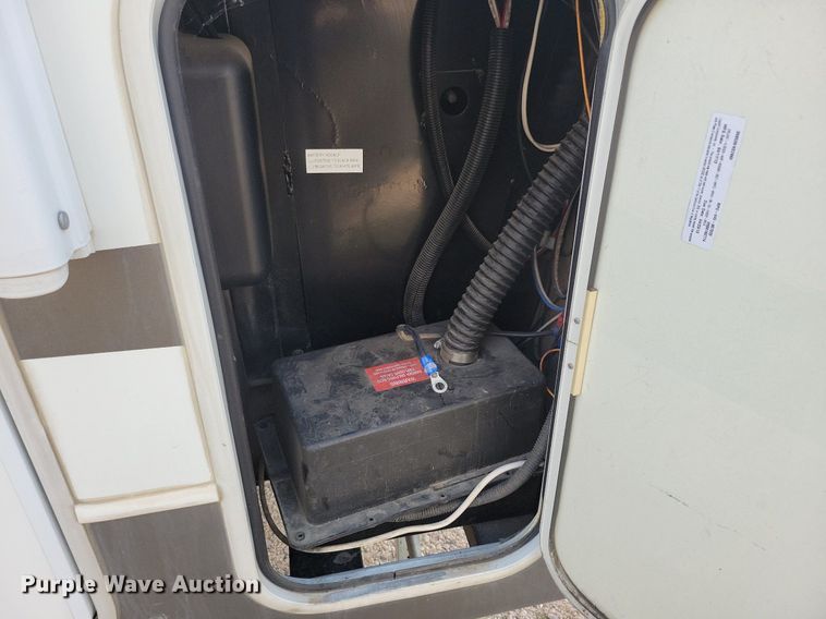 image for item DN3521 2014 Keystone Cougar X-Lite camper