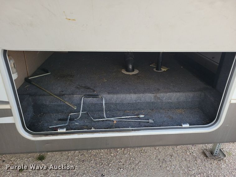 image for item DN3521 2014 Keystone Cougar X-Lite camper