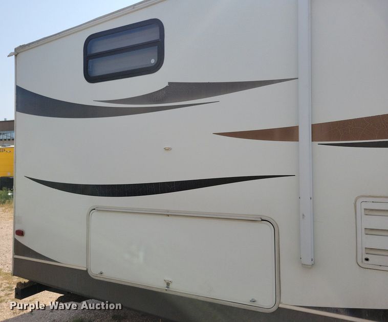 image for item DN3521 2014 Keystone Cougar X-Lite camper