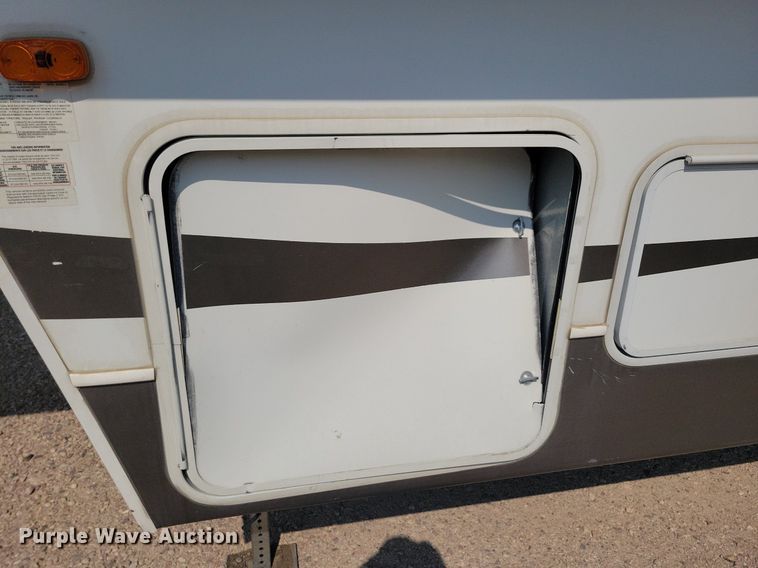 image for item DN3521 2014 Keystone Cougar X-Lite camper