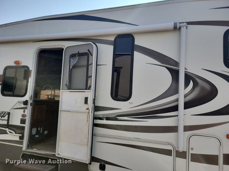 image for item DN3521 2014 Keystone Cougar X-Lite camper