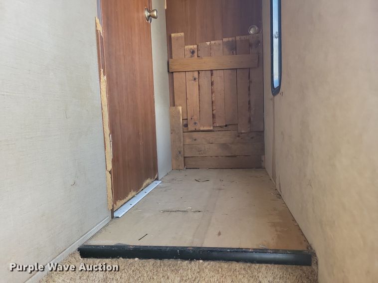 image for item DN3521 2014 Keystone Cougar X-Lite camper