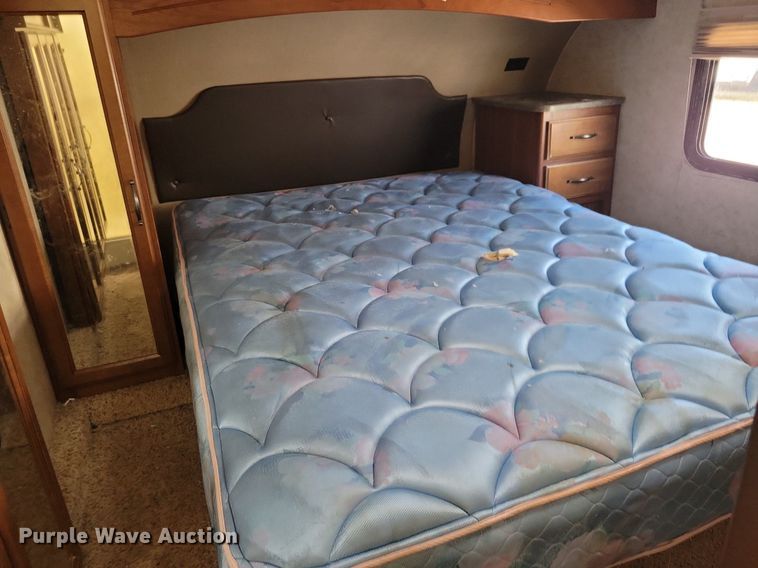 image for item DN3521 2014 Keystone Cougar X-Lite camper