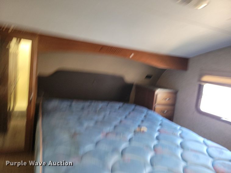 image for item DN3521 2014 Keystone Cougar X-Lite camper