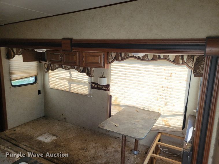 image for item DN3521 2014 Keystone Cougar X-Lite camper