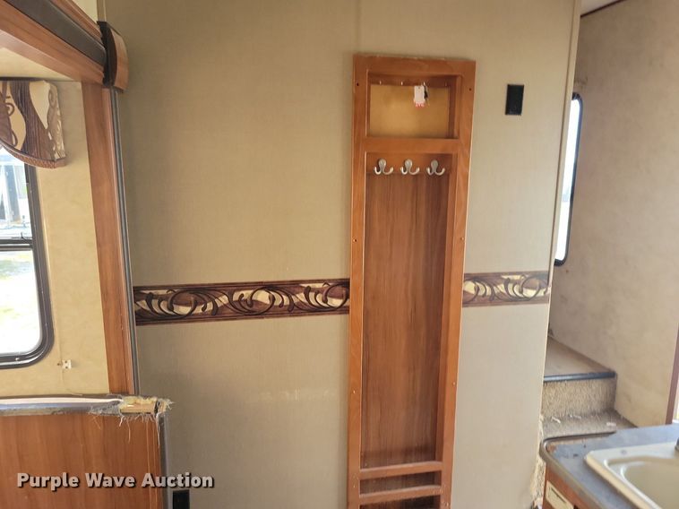 image for item DN3521 2014 Keystone Cougar X-Lite camper