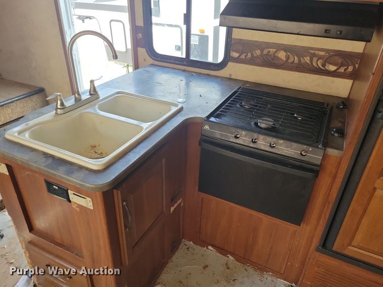 image for item DN3521 2014 Keystone Cougar X-Lite camper