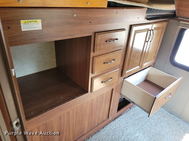 image for item DN3521 2014 Keystone Cougar X-Lite camper