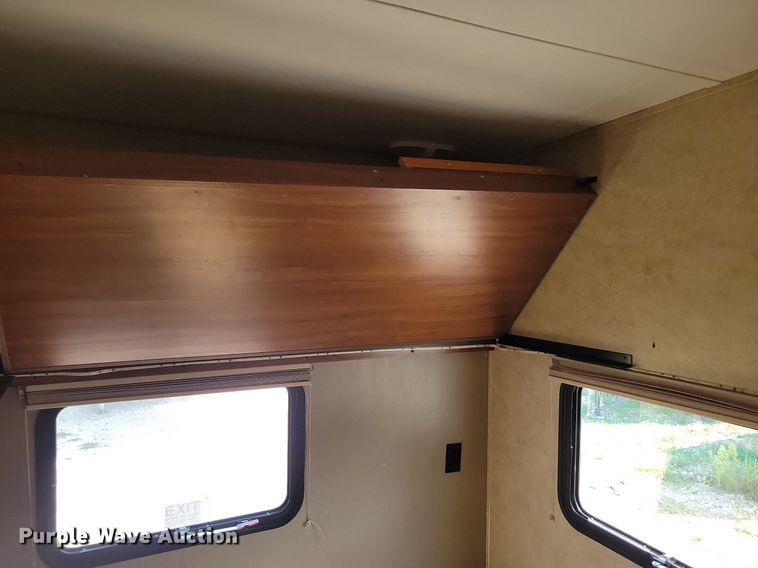 image for item DN3521 2014 Keystone Cougar X-Lite camper