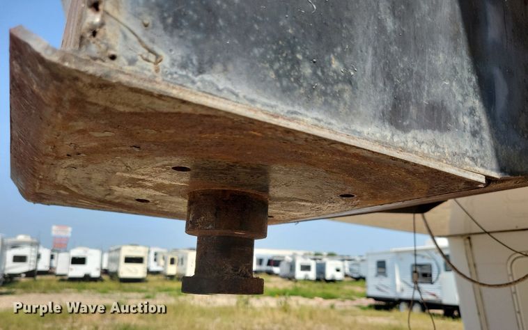 image for item DN3522 1995 Jayco Designer Series camper