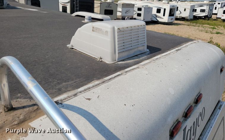 image for item DN3522 1995 Jayco Designer Series camper