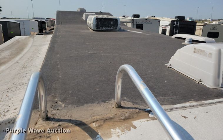 image for item DN3522 1995 Jayco Designer Series camper