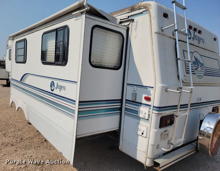 image for item DN3522 1995 Jayco Designer Series camper
