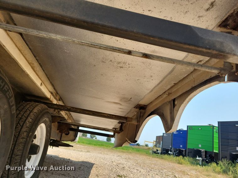 image for item DN3522 1995 Jayco Designer Series camper