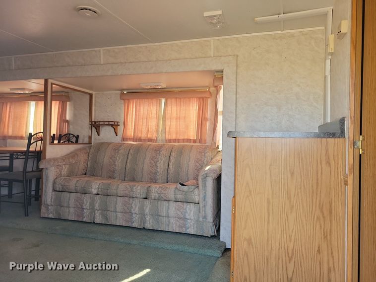 image for item DN3522 1995 Jayco Designer Series camper