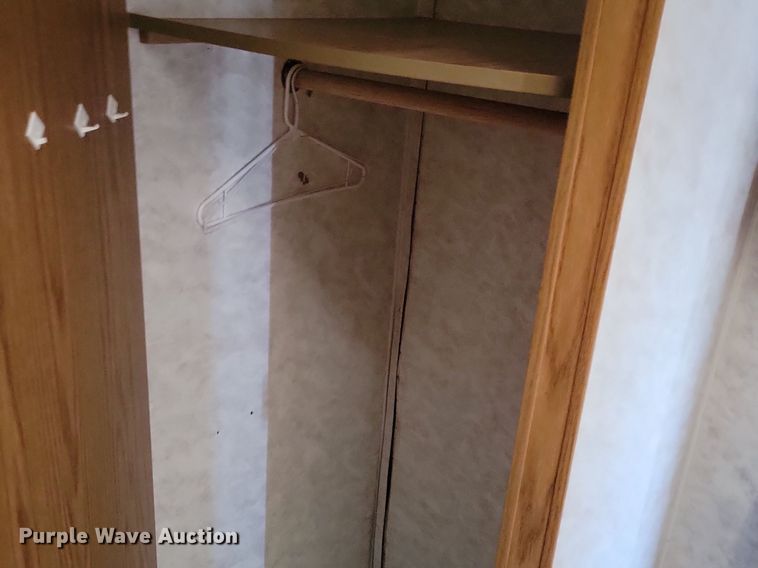 image for item DN3522 1995 Jayco Designer Series camper