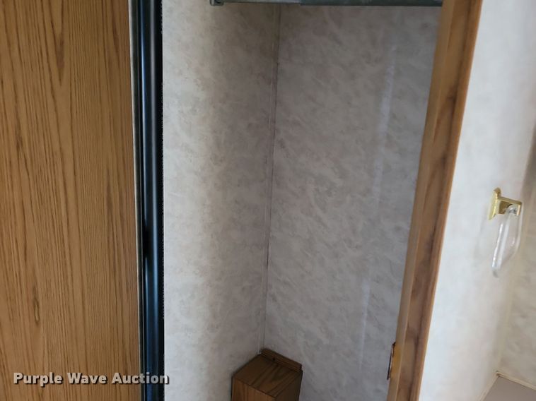 image for item DN3522 1995 Jayco Designer Series camper