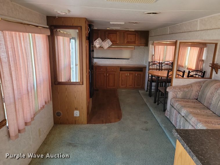 image for item DN3522 1995 Jayco Designer Series camper