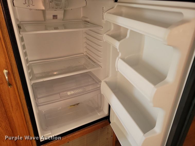 image for item DN3522 1995 Jayco Designer Series camper