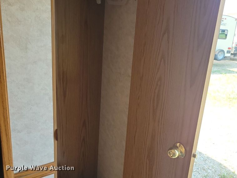 image for item DN3522 1995 Jayco Designer Series camper