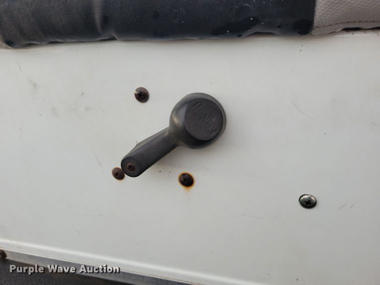 image for item DN3533 2000 Club Car golf cart