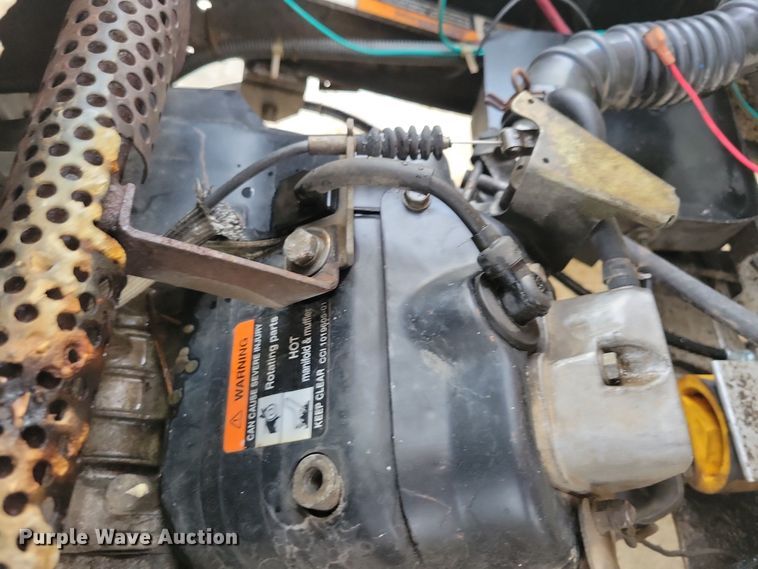 image for item DN3533 2000 Club Car golf cart