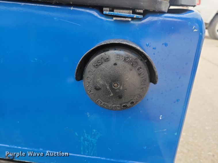 image for item DN3534 1992 Club Car golf cart