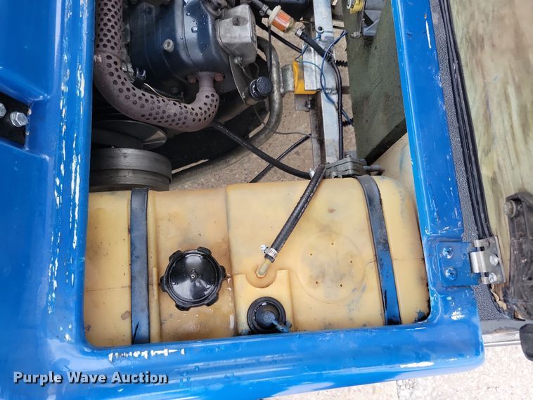 image for item DN3534 1992 Club Car golf cart