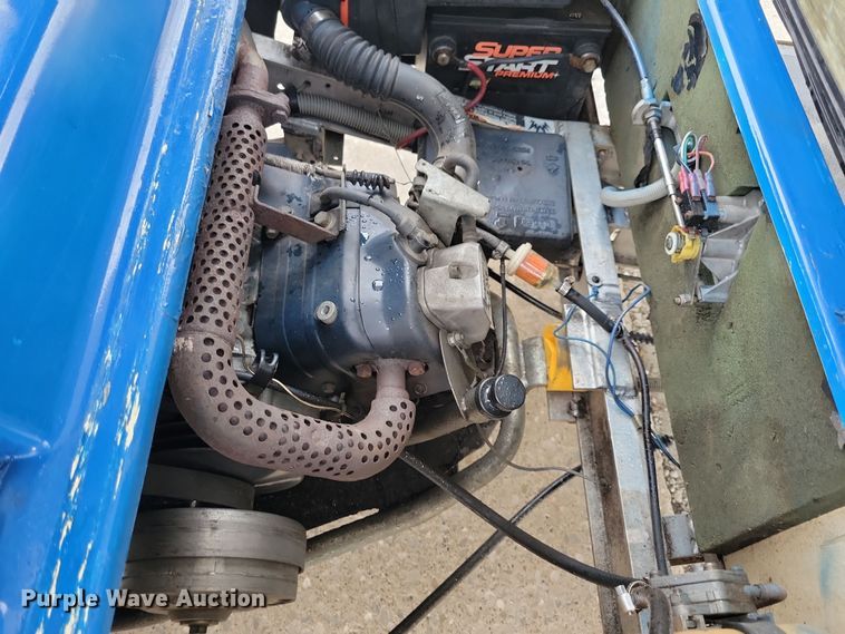 image for item DN3534 1992 Club Car golf cart