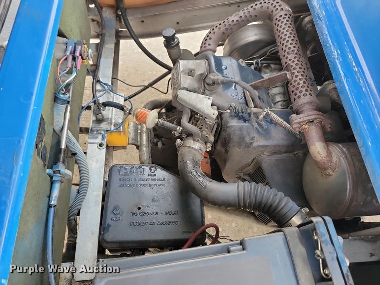 image for item DN3534 1992 Club Car golf cart