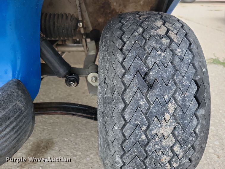 image for item DN3534 1992 Club Car golf cart