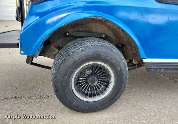 image for item DN3534 1992 Club Car golf cart