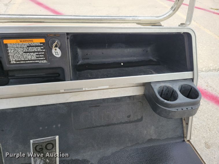 image for item DN3535 2000 Club Car golf cart