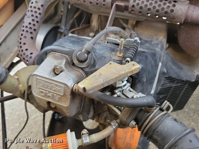 image for item DN3535 2000 Club Car golf cart