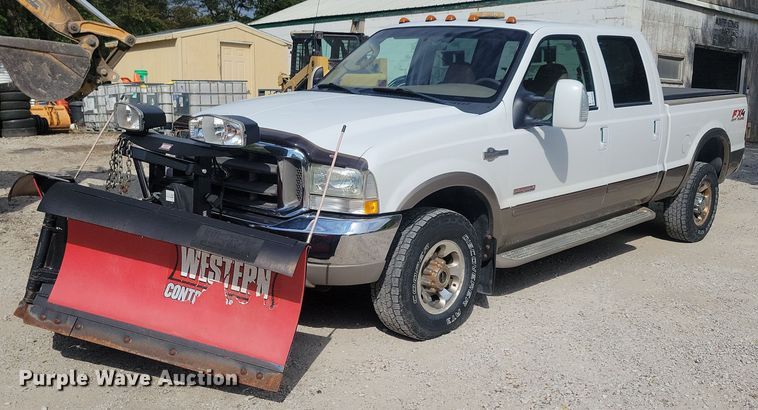 image for item DN3550 2003 Ford F350 Super Duty King Ranch Crew Cab pickup truck