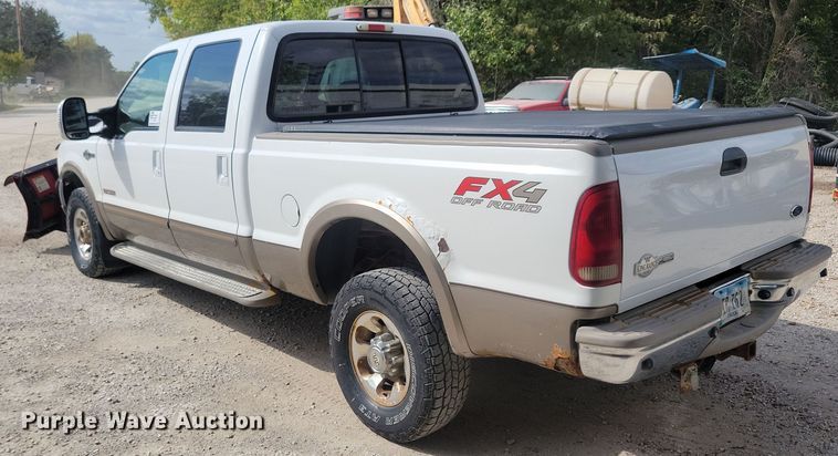 image for item DN3550 2003 Ford F350 Super Duty King Ranch Crew Cab pickup truck