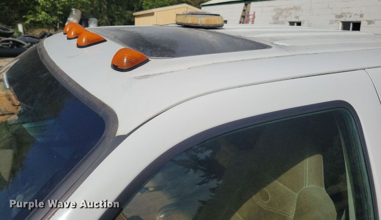 image for item DN3550 2003 Ford F350 Super Duty King Ranch Crew Cab pickup truck