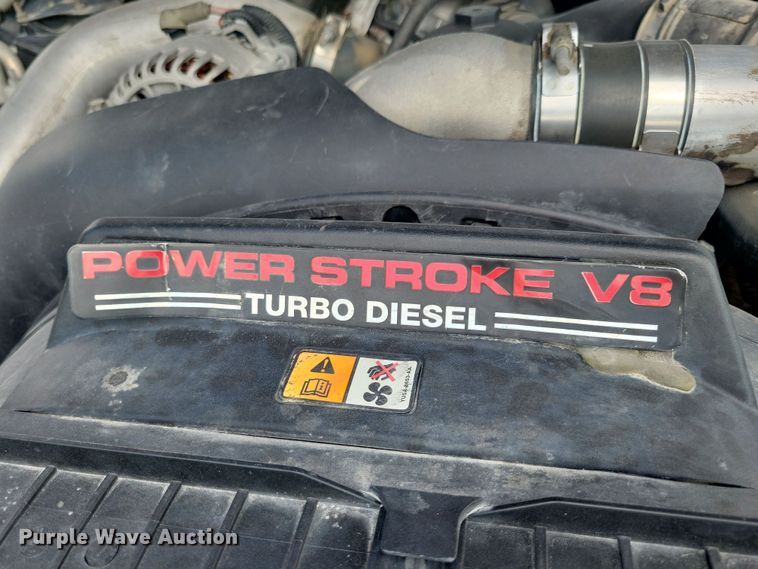 image for item DN3550 2003 Ford F350 Super Duty King Ranch Crew Cab pickup truck