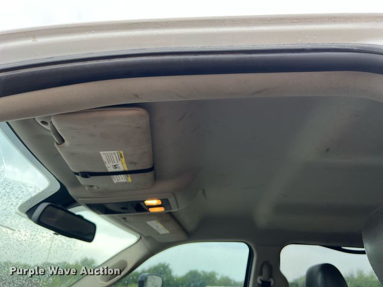 image for item DO2495 2014 Dodge Ram 5500HD Crew Cab flatbed truck