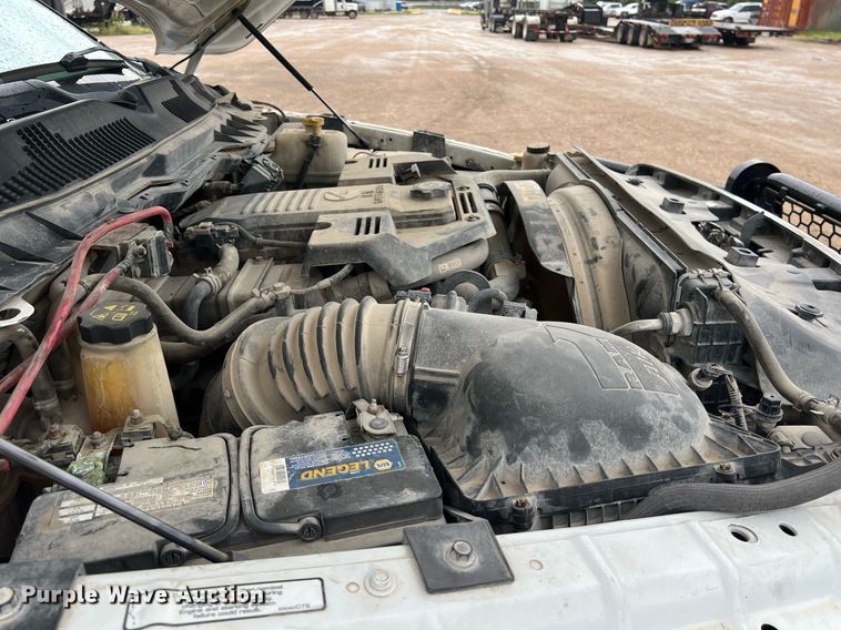 image for item DO2495 2014 Dodge Ram 5500HD Crew Cab flatbed truck